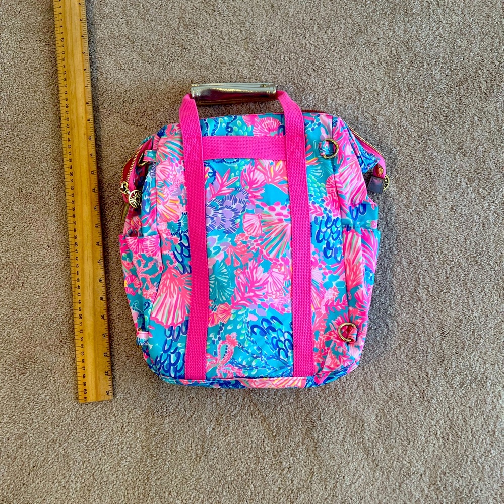 Lilly Pulitzer cooler bag summer beach vibrant pink